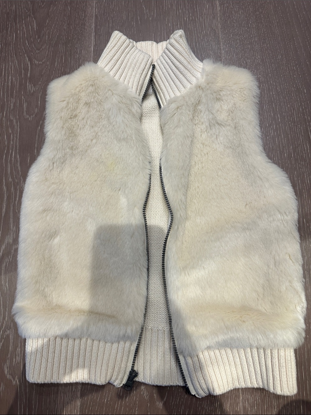 GAP Knit Sweater Vest Size Small